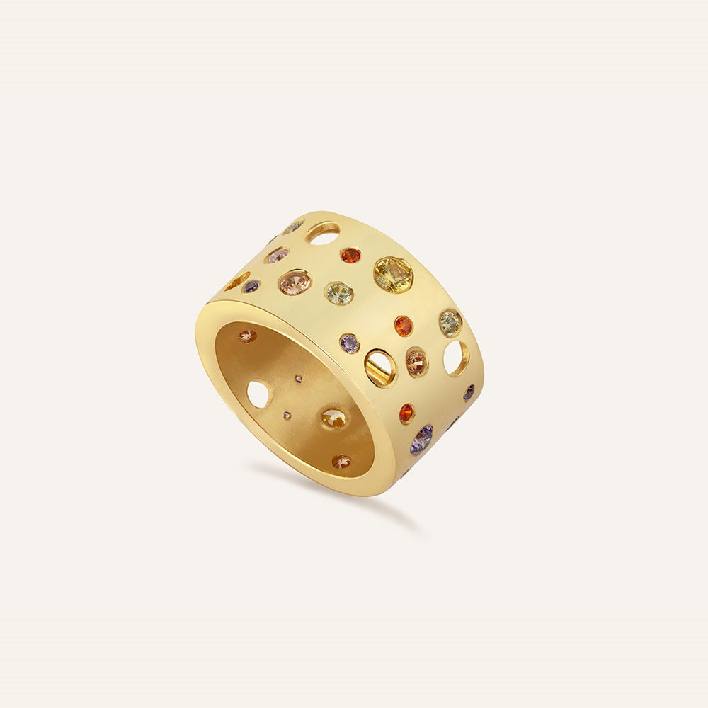 Caelum esther-adorned